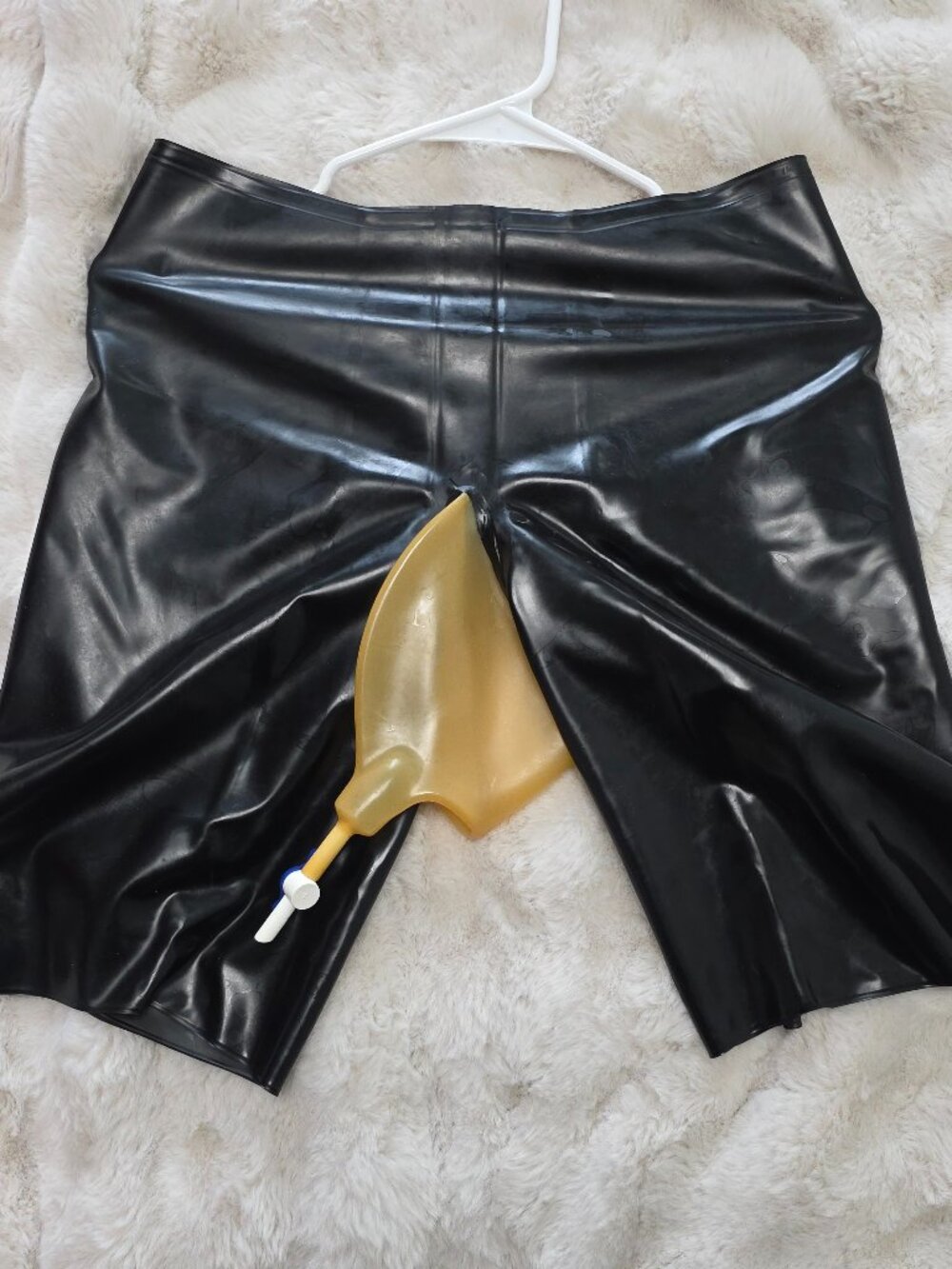 Latex Piss Pants/Shorts